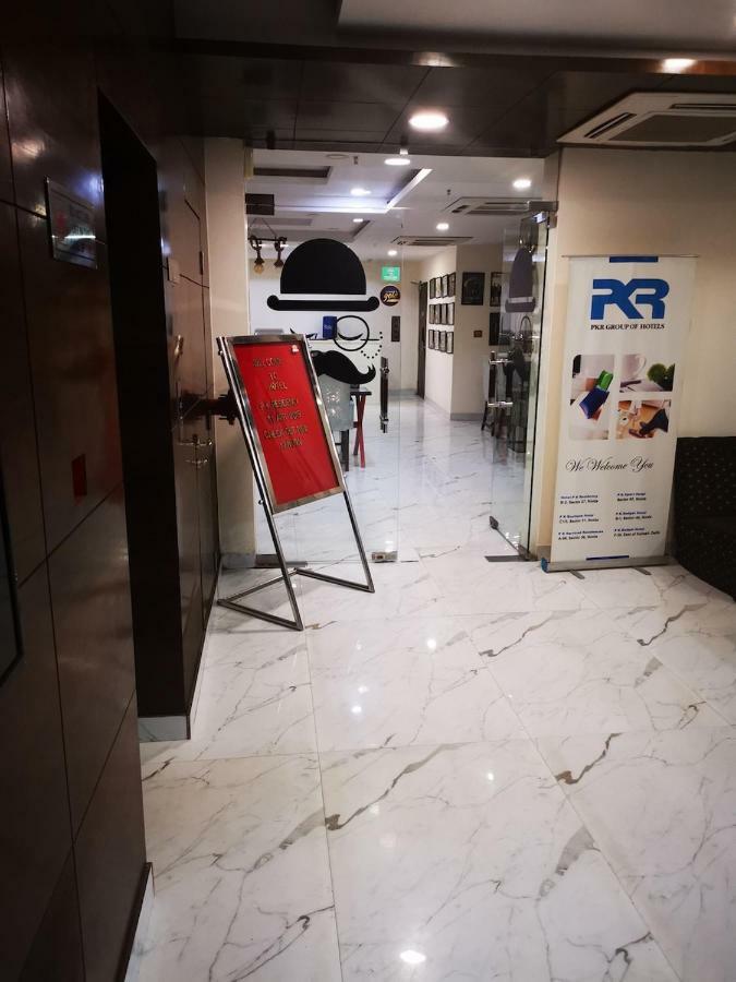 Hotel Pk Residency Noida Zewnętrze zdjęcie